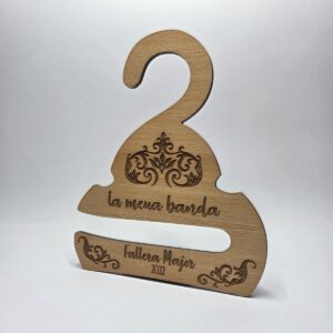 Percha personalizada para banda fallera.